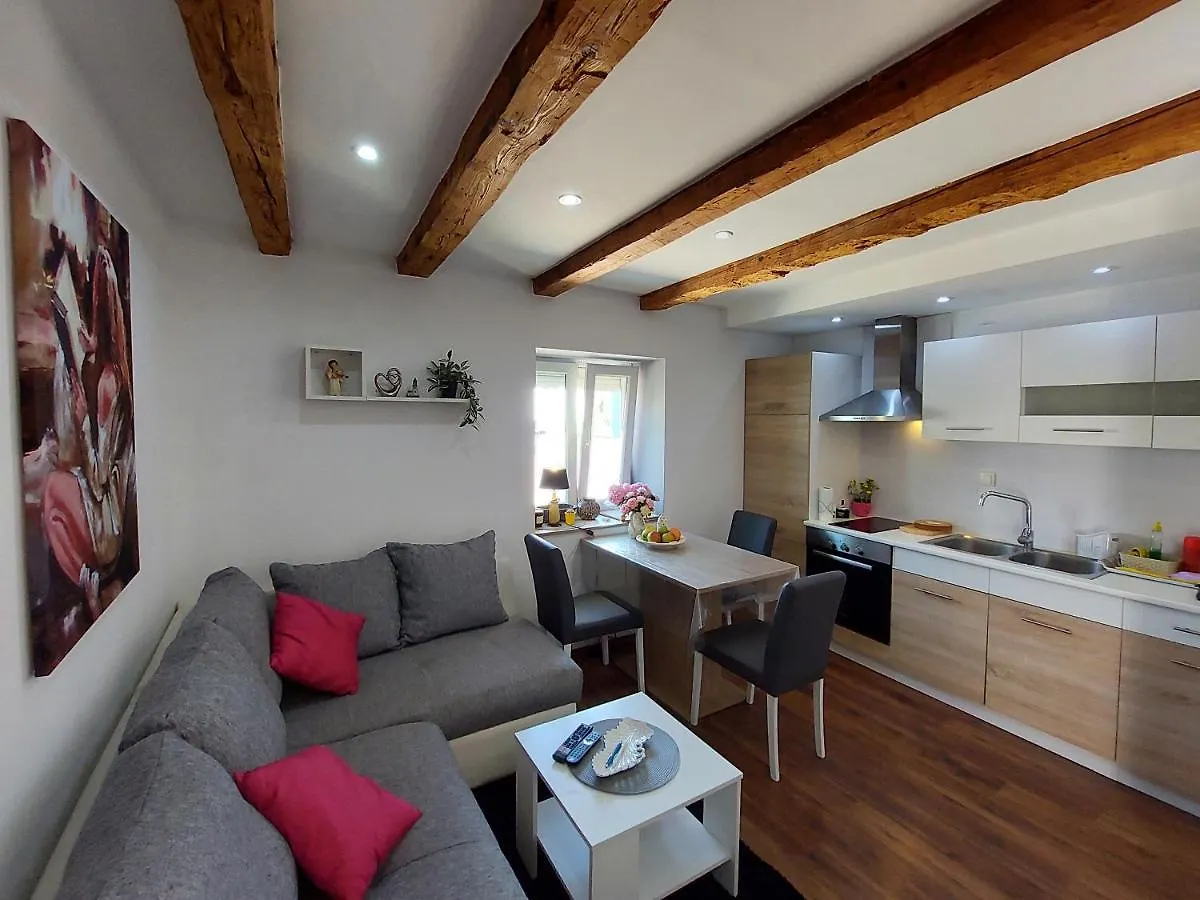 Mexicana Apartment Pink Zadar