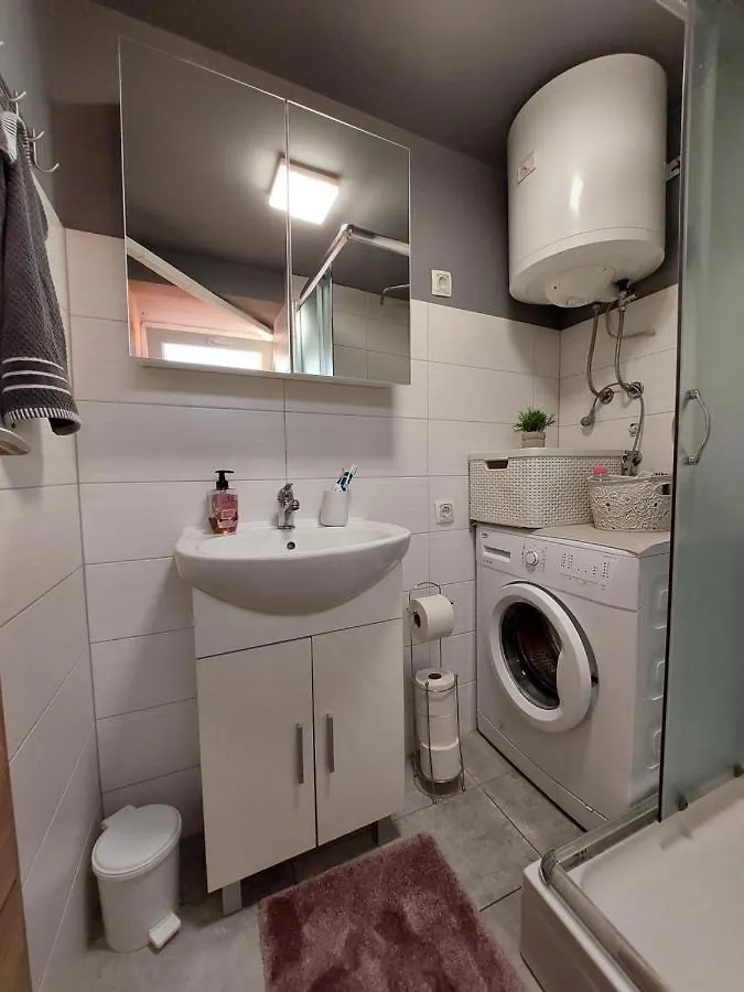 Mexicana Apartment Pink Zadar