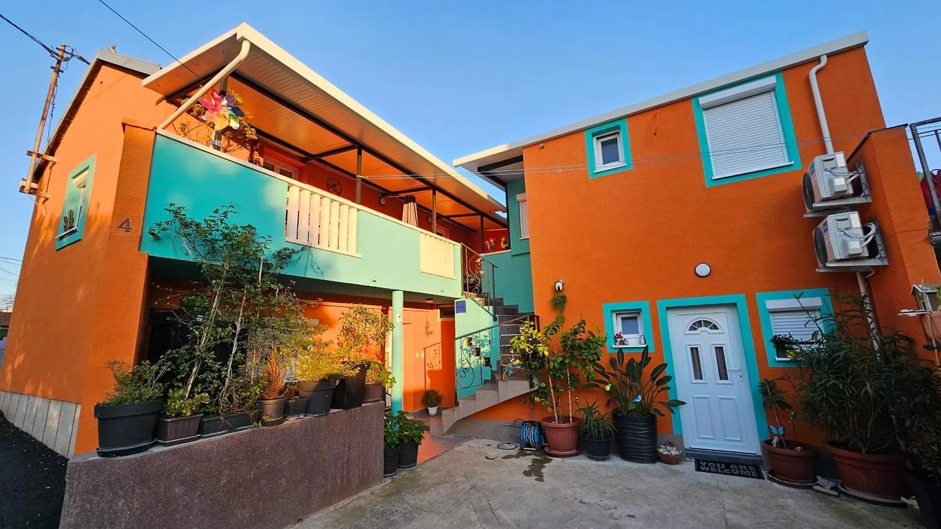 Mexicana Apartment Pink Zadar Croatia